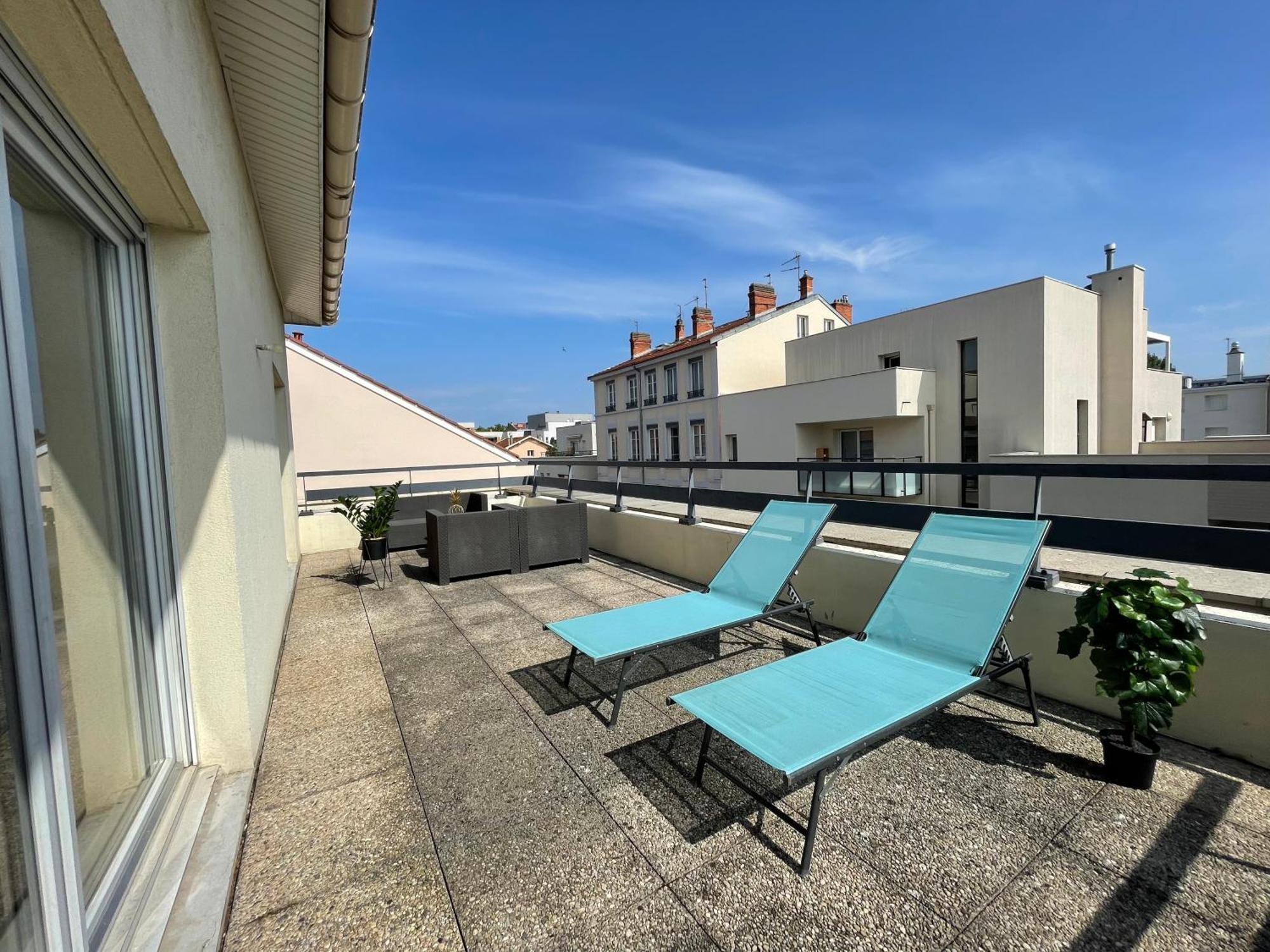 Bngo I Immense Rooftop Lyon I 2 Chambres, 4 Places Parkings, 2 Immenses Terrasses, 8 Personnes 외부 사진