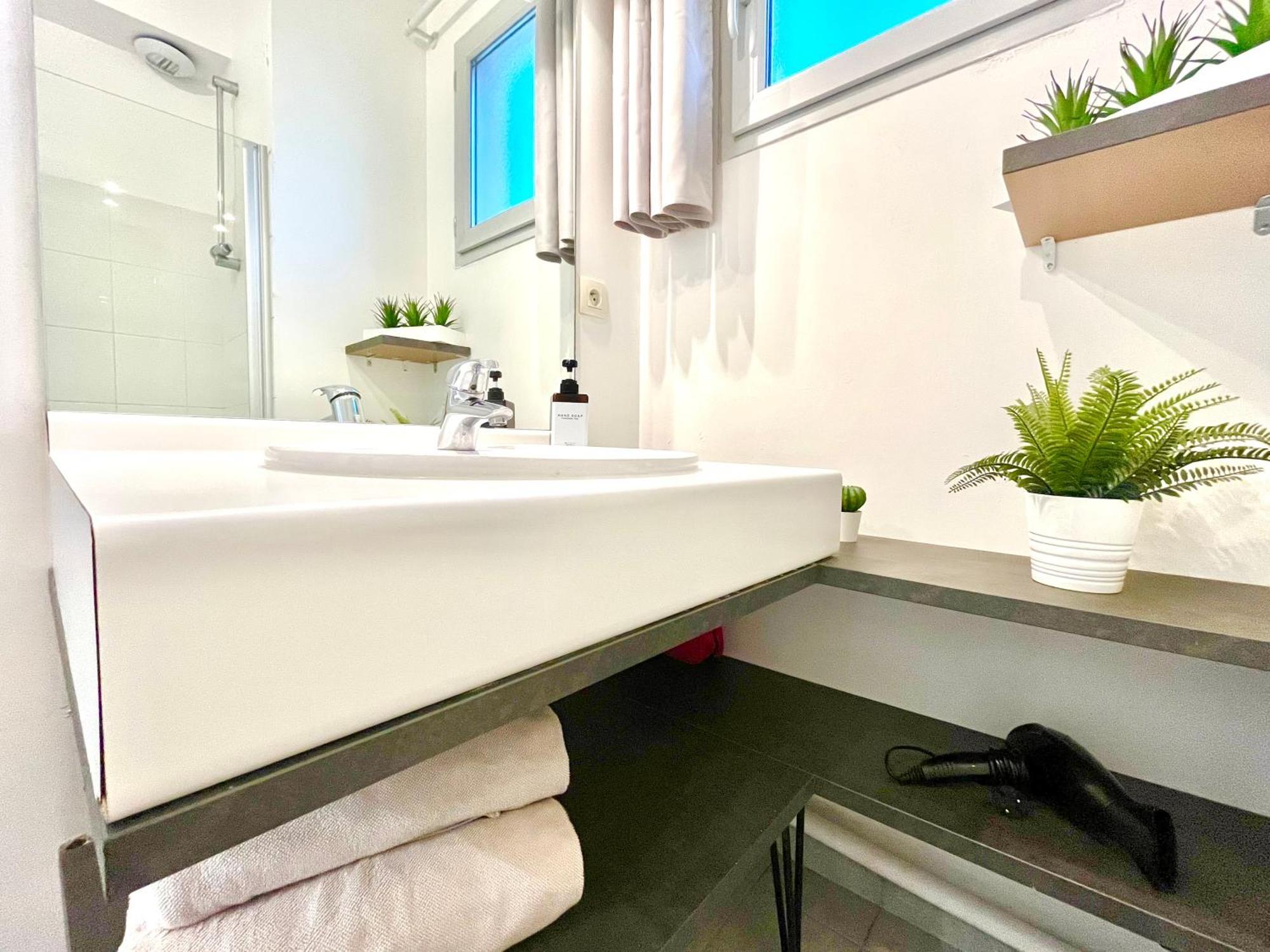 Bngo I Immense Rooftop Lyon I 2 Chambres, 4 Places Parkings, 2 Immenses Terrasses, 8 Personnes 외부 사진