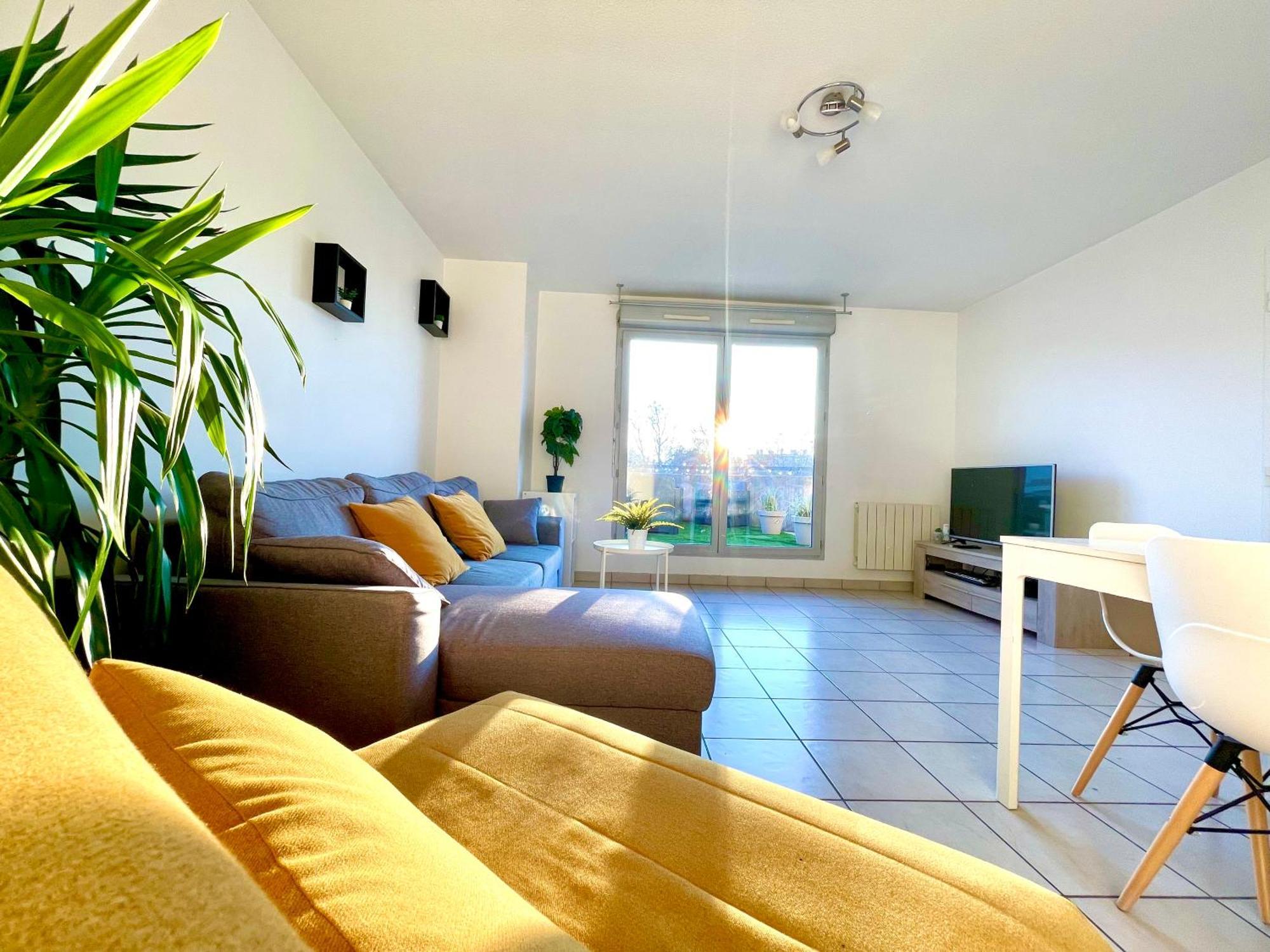 Bngo I Immense Rooftop Lyon I 2 Chambres, 4 Places Parkings, 2 Immenses Terrasses, 8 Personnes 외부 사진